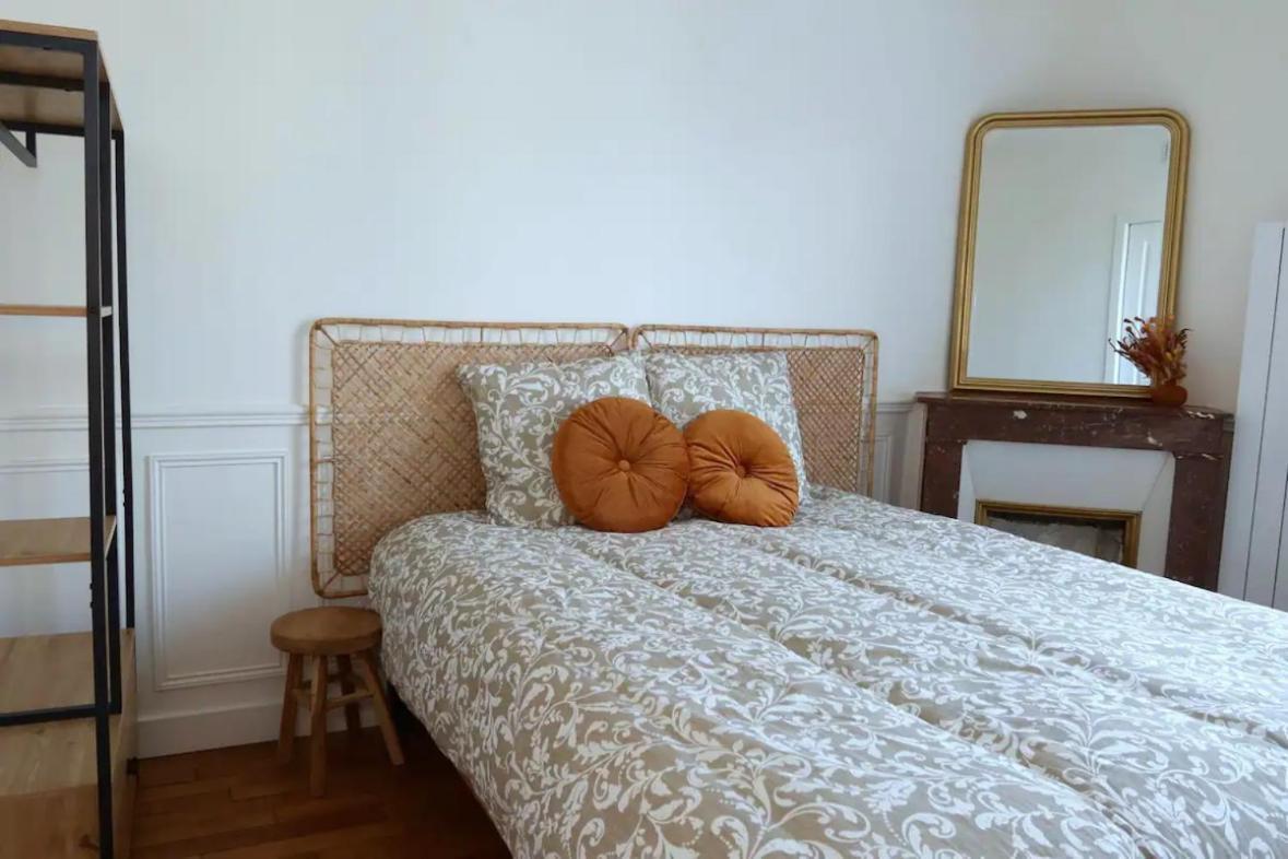 Charmant Appartement Cosy A Suresnes Esterno foto
