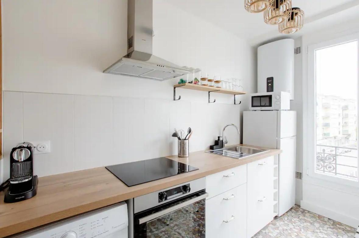Charmant Appartement Cosy A Suresnes Esterno foto